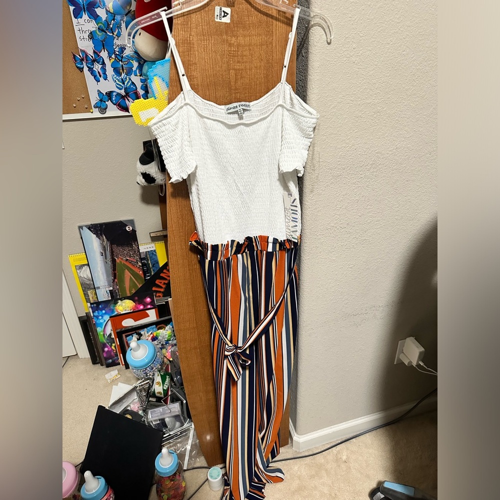 NWT Almost Famous Womens XL Jumpsuit